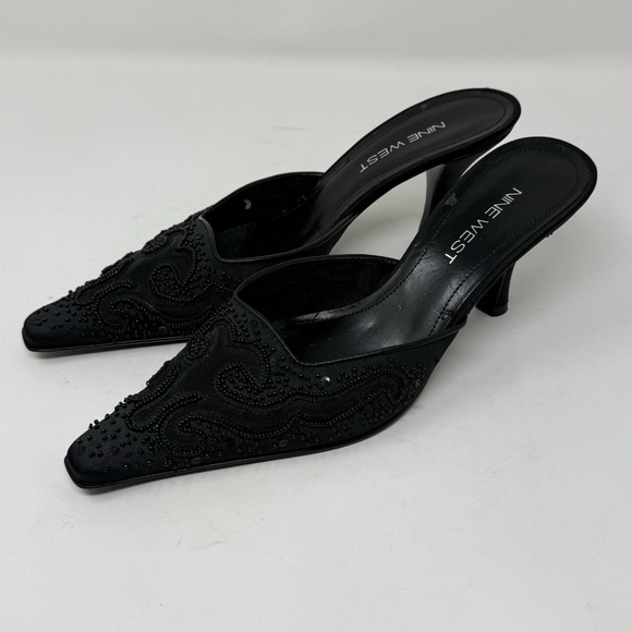 Vintage Nine West Mule Womens 8.5 Black Beaded Kitten Heel Pointed Toe 90s Y2K - Picture 1 of 16